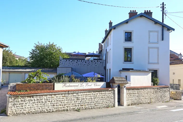 Le Bout'Choux vu depuis la rue de la Poudrière