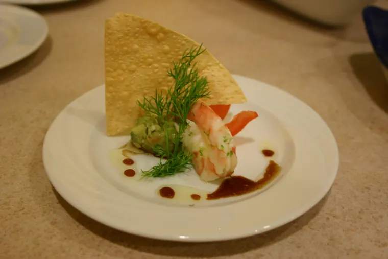 Crustacé et tuile croustillante